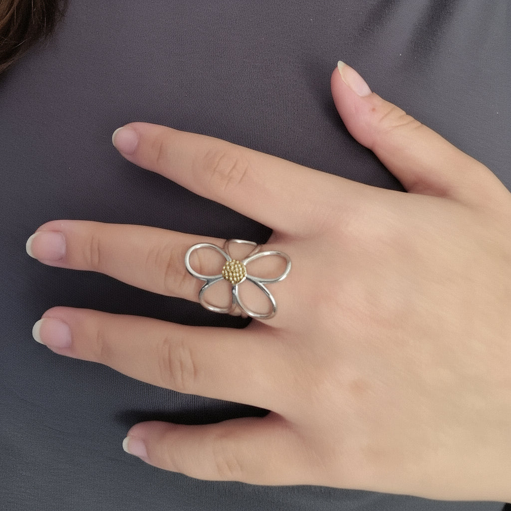 Anello Daisy